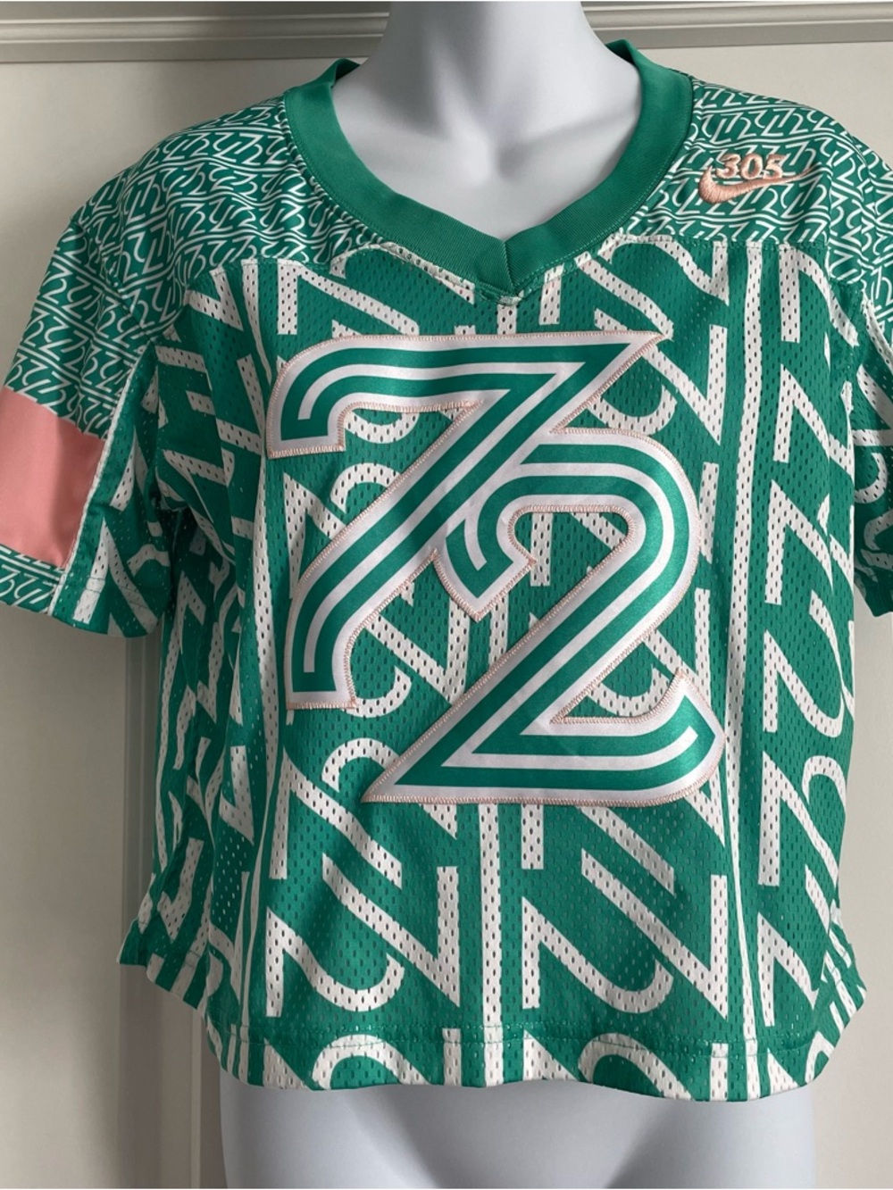 Nike Miami Dolphins super ball 1972 commemorative cropped jersey.